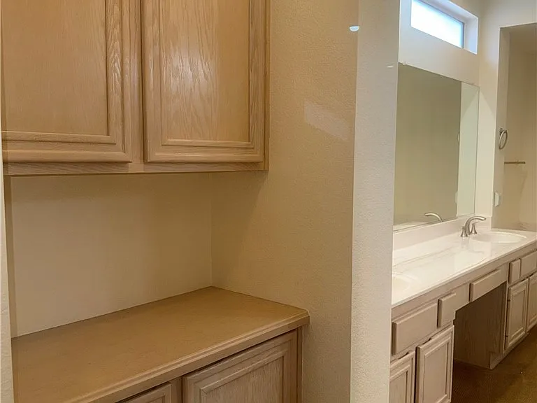 8900 Kingsmill Dr — Photo 40
