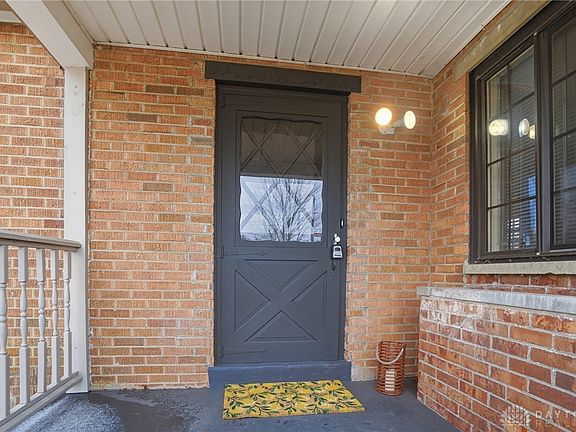 3rd image of 500 Schuyler Dr