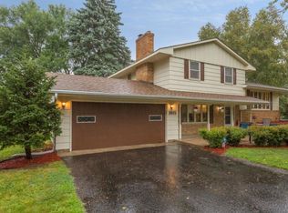 3915 Boone Ave N, New Hope, MN 55427