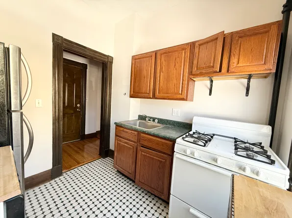 112 Allston St APT 3, Allston, MA 02134