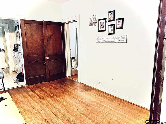 5th image of 918 S Kennedy Ave