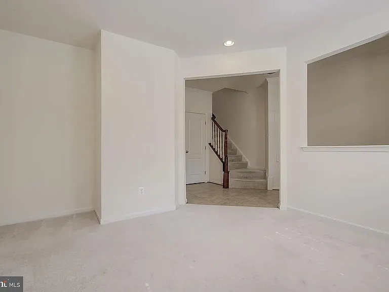 22648 Vienna Green Ter — Photo 3