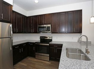 158 Ridge Rd N #111, Largo, FL 33770