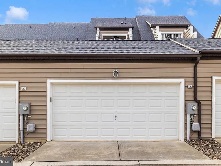 619 Blandwood Rd — Photo 46