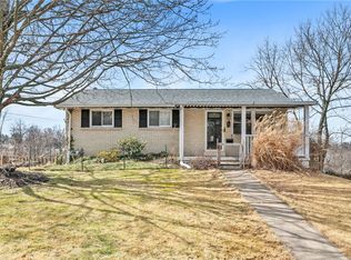 740 Elm Dr, Verona, PA