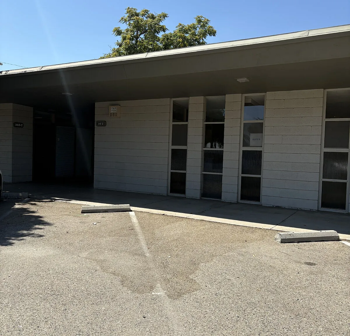 Studio, 1500 sqft, $1,100 — Photo 1