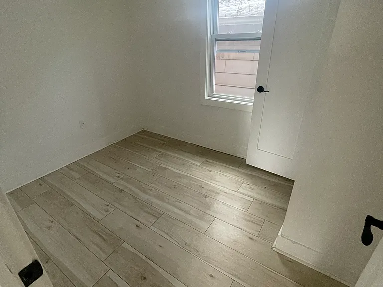 2385 Washington St #4 — Photo 19