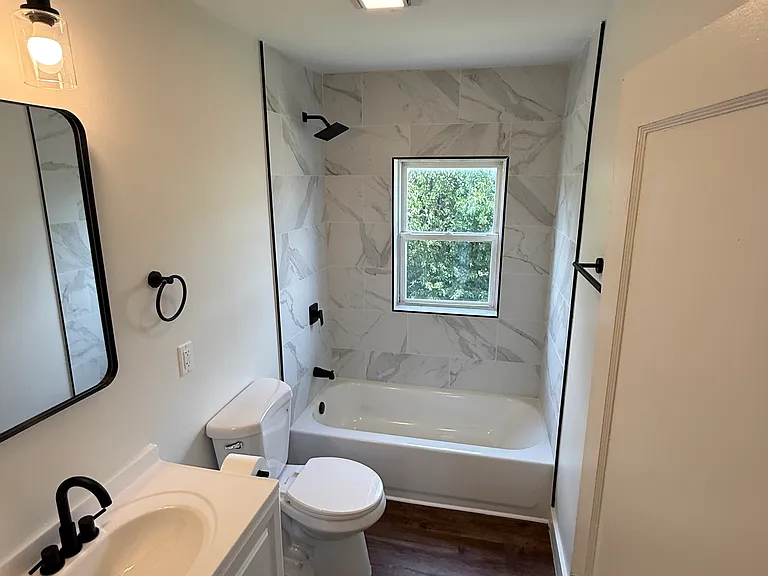 1827 S Champion Ave — Photo 30