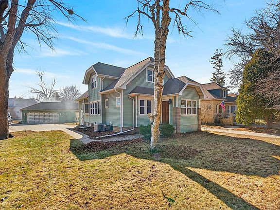 2nd image of 333 West Bender ROAD