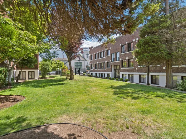 The Bayside Collection, 2628 Hoyt Ave #7, Everett, WA 98201