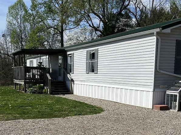 531 Jolly Rd, Wellston, OH 45692