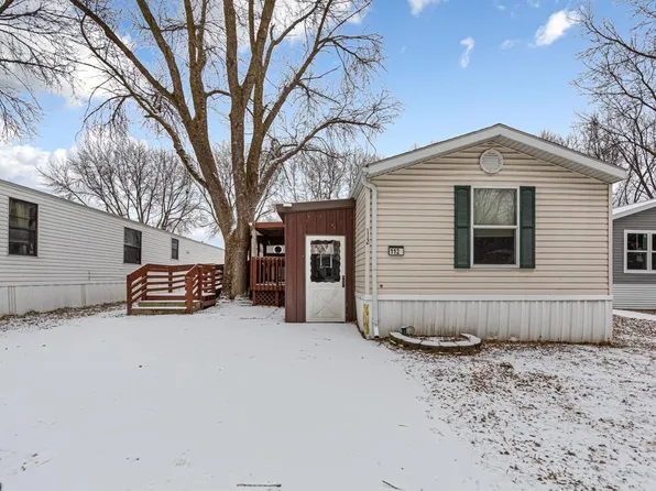 112 Laurinda Ln, Mankato, MN 56001