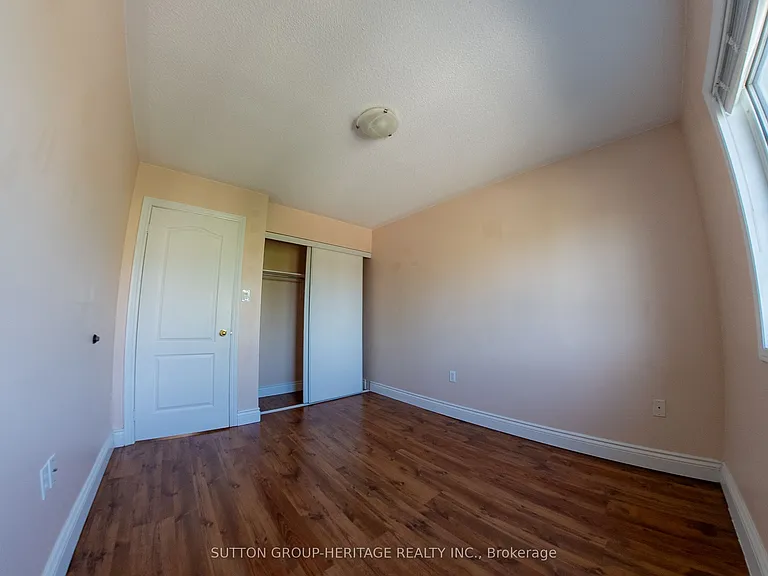 20 Oglevie Dr — Photo 15