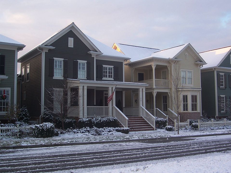 1st image of 418 Wire Grass Ln