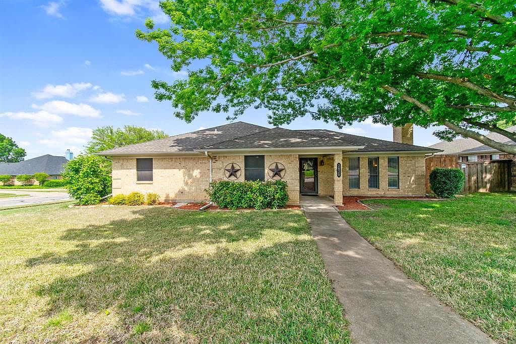 2820 Clearmeadow Dr, Bedford, TX 76021 Zillow