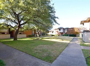 2809 Rio Branco St APT 204D, Dallas, TX 75234