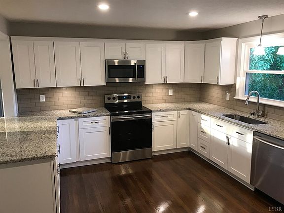 4th image of 1224 Lockewood Dr