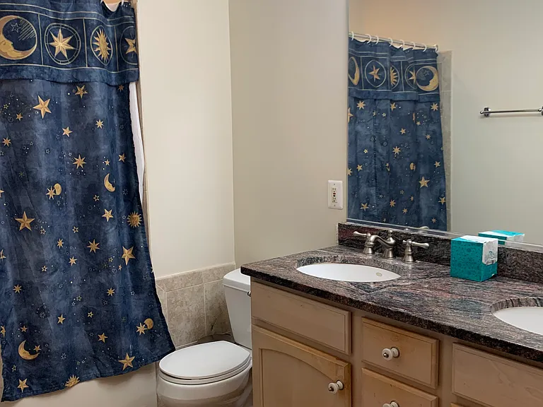 Second full bath with double sink upstairs