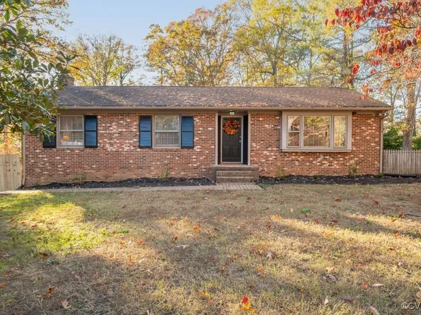 10324 Hollyberry Dr, North Chesterfield, VA 23237