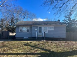 167 Charter Oaks Ave, Brentwood, NY 11717