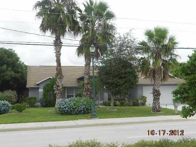 1st image of 2441 SE Westmoreland Blvd