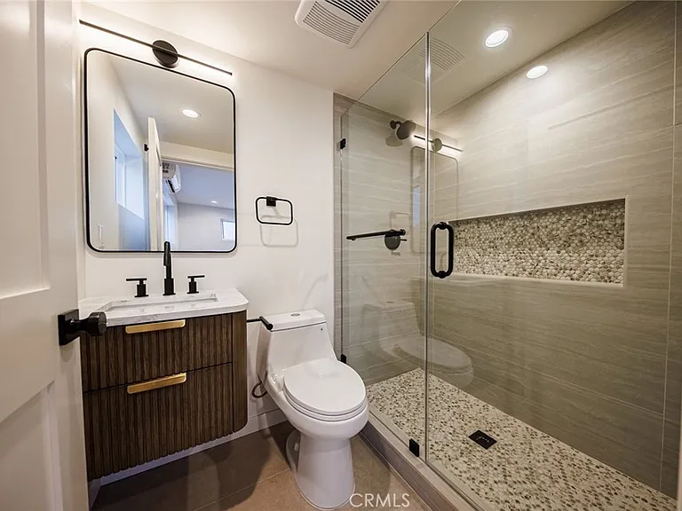5933 Comey Ave #3 — Photo 18