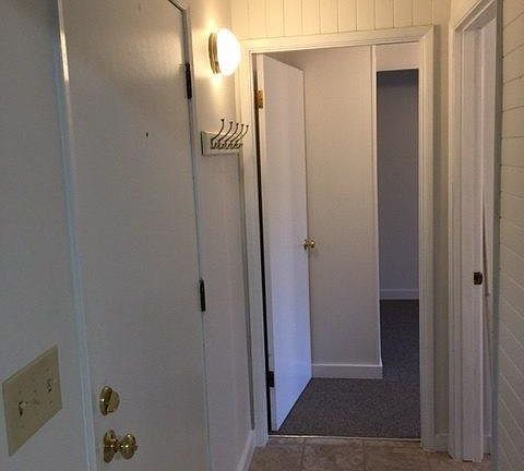 5th image of 10150 NE 64th St APT 1