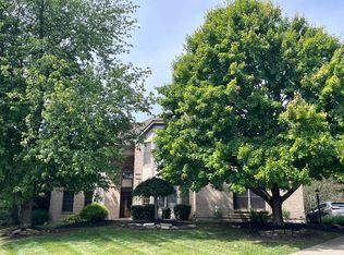 11713 Darbyshire Ct, Loveland, OH 45140