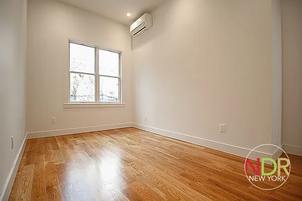 Rented by Next Door Realty NYC | media 21