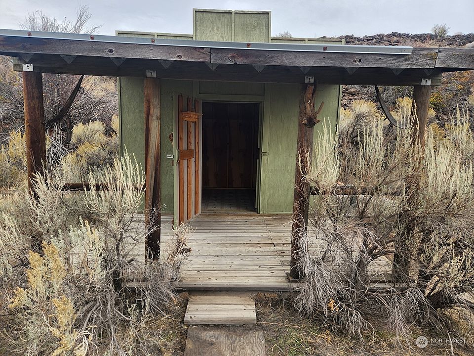 1st image of 412 Bodie Drive