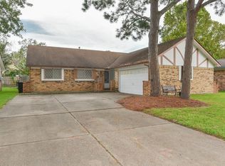 731 Seafoam Rd, Houston, TX 77062