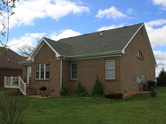 5th image of 112 Magnolia Ave