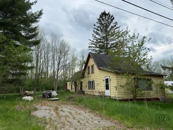 26 Petticoat Hill, Princeton, ME 04668