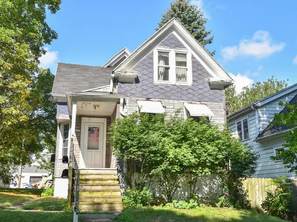 3063 S 8th STREET, Milwaukee, WI 53215