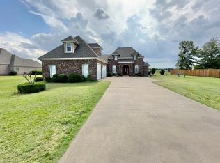 9 Christy Dr, Cleveland, MS 38732