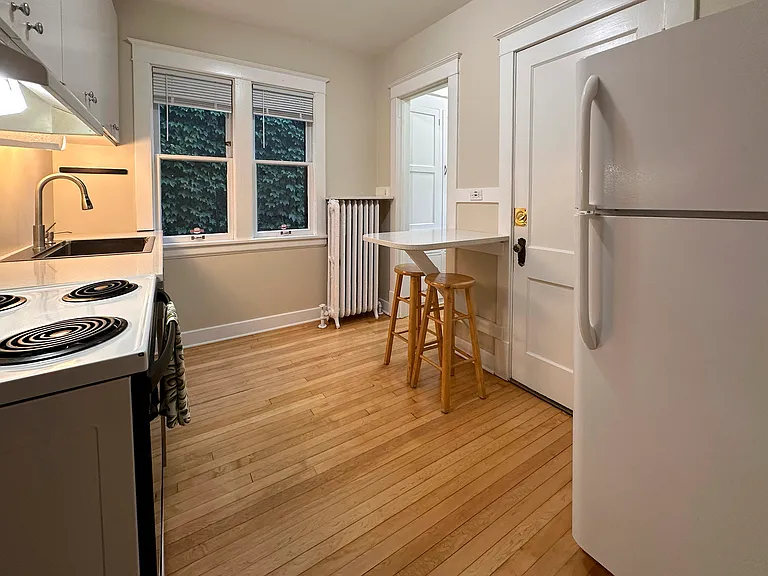 3252 15th Ave S — Photo 14