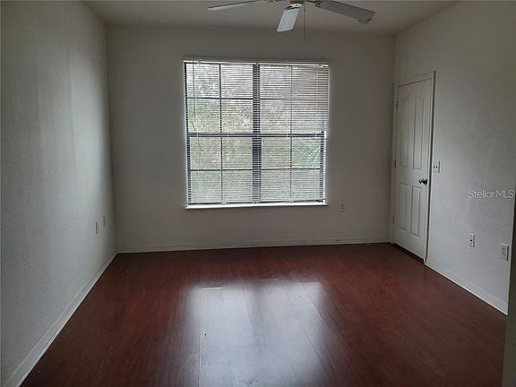 3rd image of 6107 Metrowest Blvd Unit 102