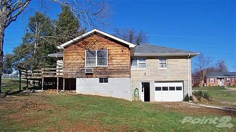 4th image of 806 Elmwood Dr