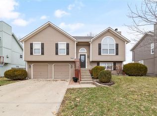 20950 W 125th St, Olathe, KS 66061