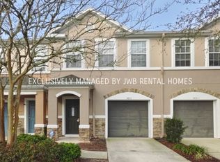 5651 Parkstone Crossing Dr, Jacksonville, FL 32258