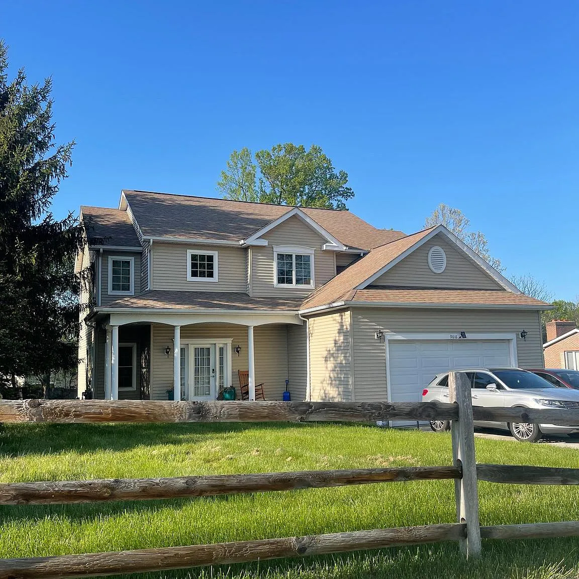 4 bed, 3.5 bath, 2501 sqft, $3,200 — Photo 3