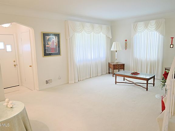 4th image of 4313 Suder Ave