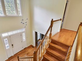 8503 Silverfield Cir, Montgomery Village, MD 20886