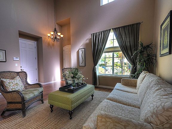 4th image of 1222 Villagio Dr