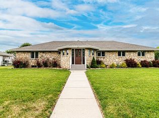 801 Maple St, Abilene, KS 67410