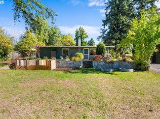 19482 S Henrici Rd, Oregon City, OR 97045