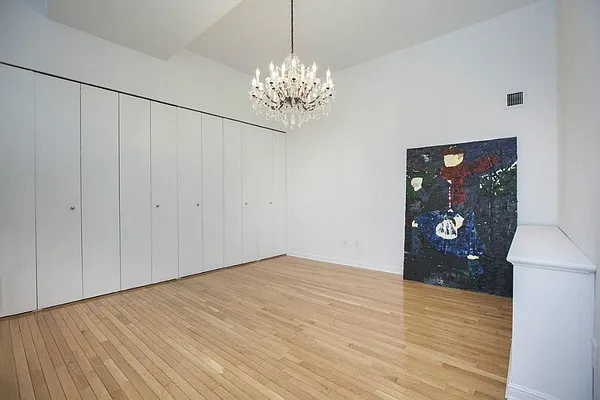 Rented by Level Group | media 14