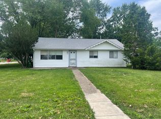 2001 W William St, Champaign, IL 61821