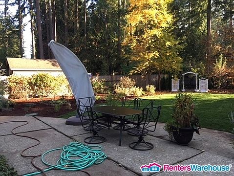 4th image of 16550 188th Ave NE