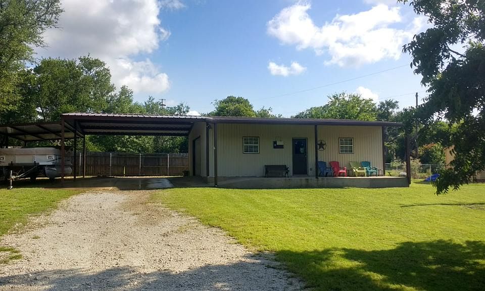 1st image of 152 County Road 1769